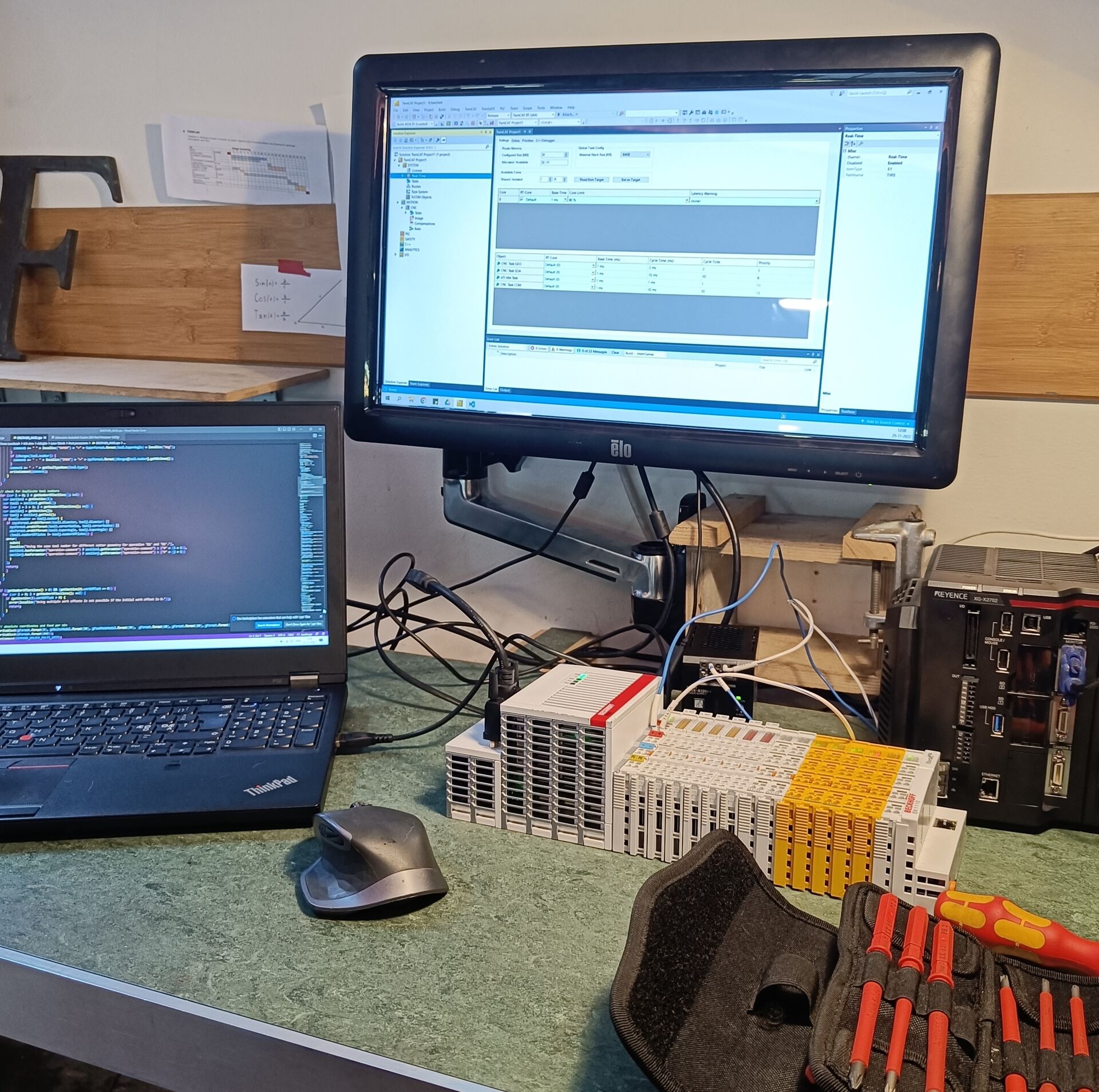 PLC- og HMI-programmering